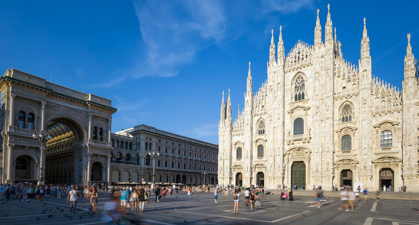 TIM Business Fisso a Milano: Duomo di Milano in Piazza del Duomo, pagina per fibra aziendale con verifica copertura FTTH/FTTC/FWA e attivazione rapida.